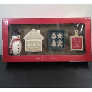 Place & Time Table Decor Set Christmas Holiday Table Decorations NIB See Descrip
